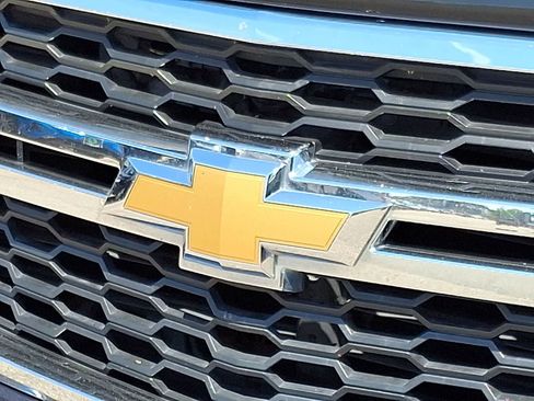 Used 2020 Chevrolet Suburban LS AWD/4WD image 34
