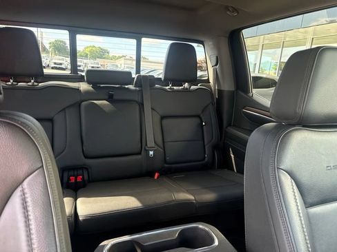 Used 2023 GMC Sierra 1500 Denali w/ Denali Reserve Package AWD/4WD image 28