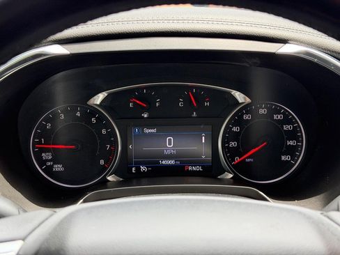 Used 2019 Chevrolet Blazer LT FWD image 19