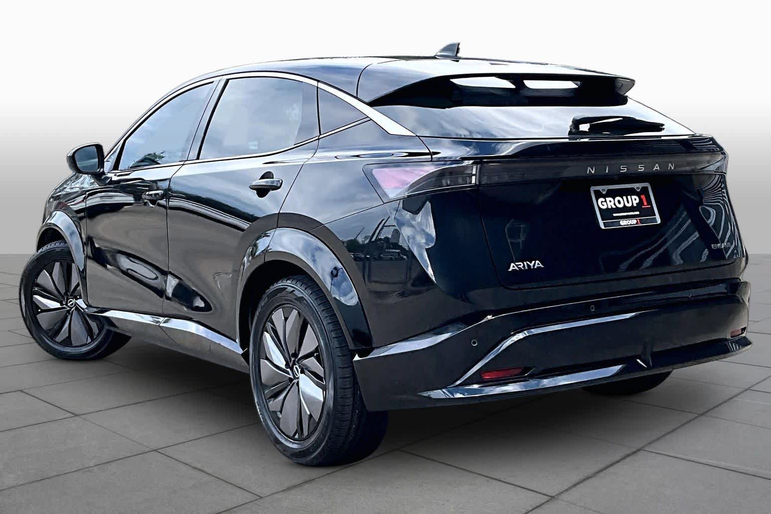 Certified 2023 Nissan Ariya FWD image 11