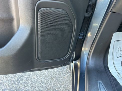 Used 2021 Chevrolet Silverado 1500 RST w/ Z71 Off-Road Package image 14