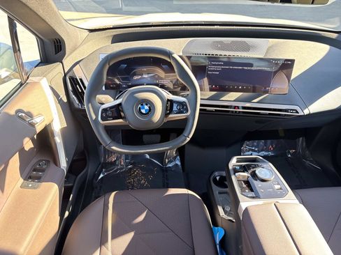 New 2026 BMW iX xDrive45 w/ Premium Package image 8