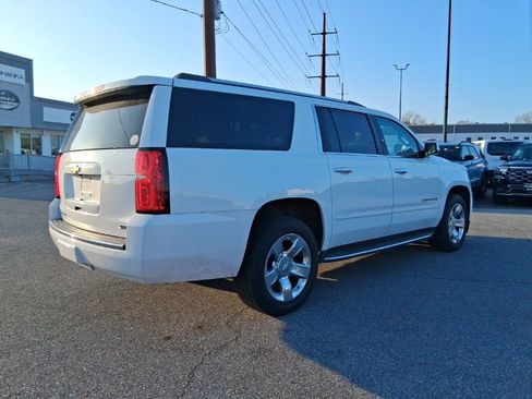 Used 2018 Chevrolet Suburban Premier image 5