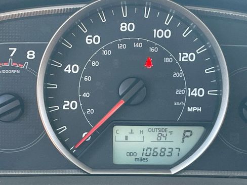 Used 2013 Toyota RAV4 XLE image 11