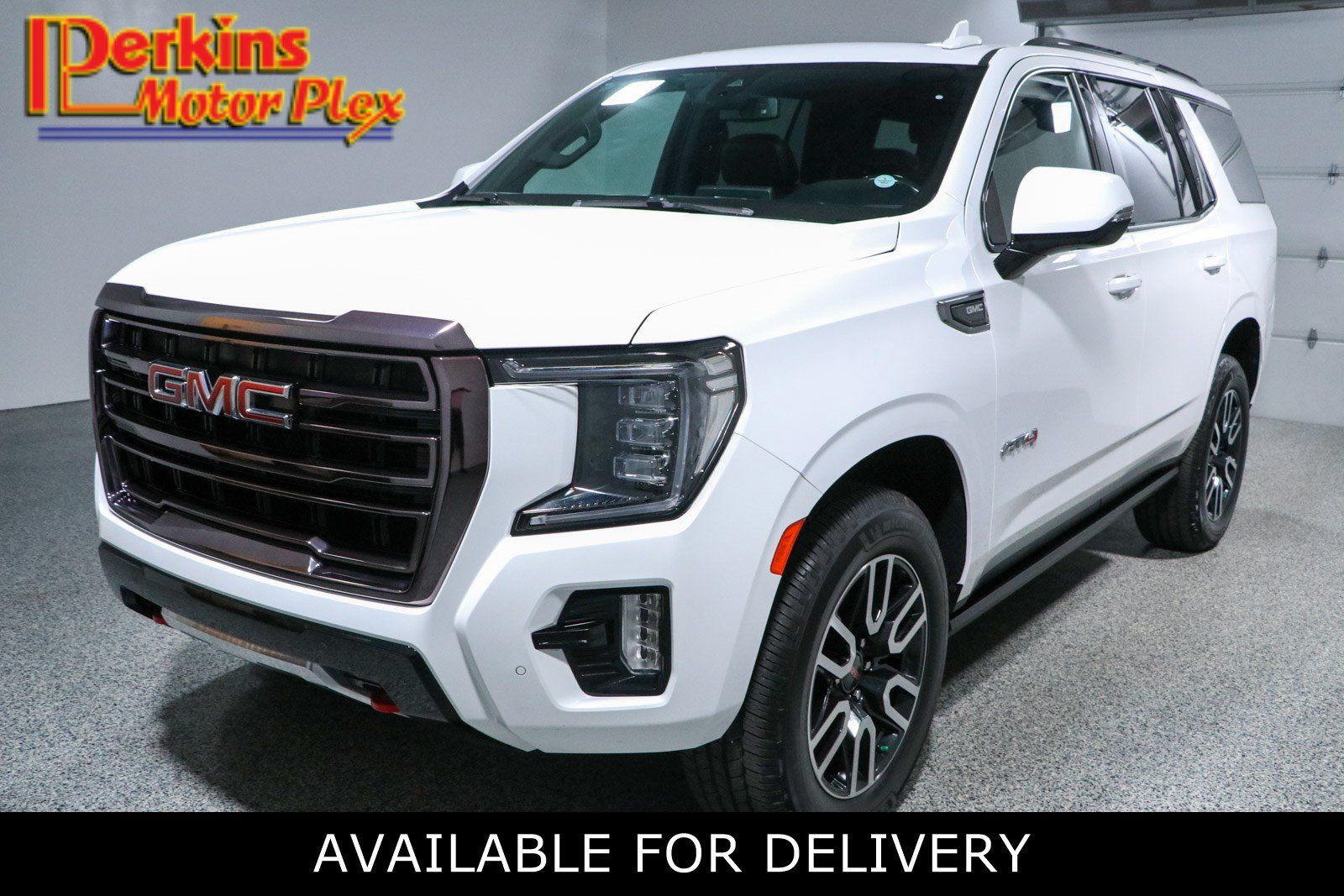 Used 2022 GMC Yukon AT4 AWD/4WD image 1