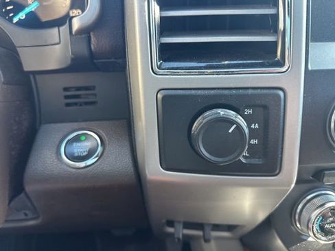 Used 2018 Ford F150 King Ranch image 22