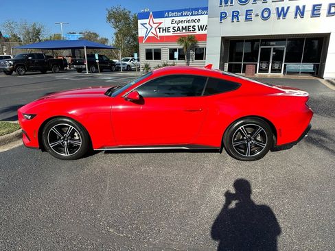 Used 2024 Ford Mustang Coupe image 2