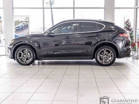 Used 2018 Alfa Romeo Stelvio Sport w/ Cold Weather Package image 7