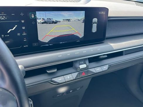 Certified 2024 Kia EV9 Light Long Range RWD image 23