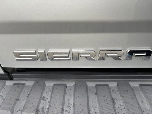 Used 2018 GMC Sierra 1500 SLT image 27