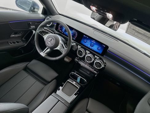 Certified 2025 Mercedes-Benz CLA 250 CLA 250 image 28