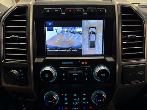Used 2020 Ford F250 Platinum AWD/4WD image 9