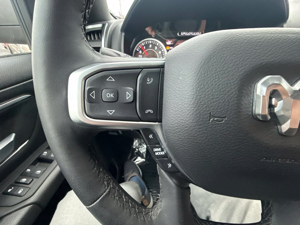 Used 2025 RAM 1500 Big Horn AWD/4WD image 23