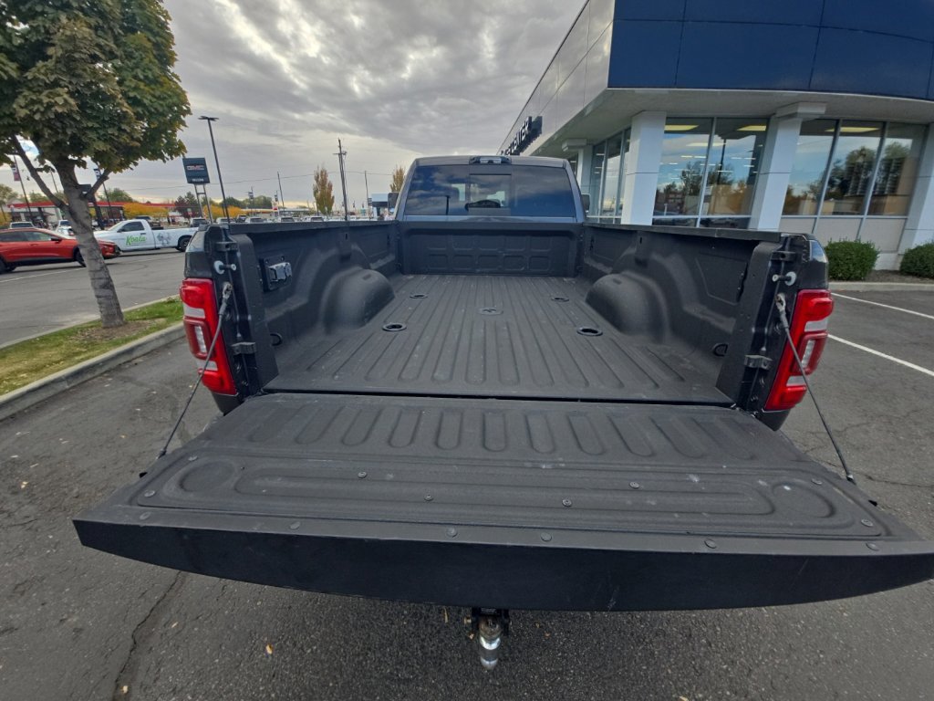 Used 2020 RAM 3500 Limited AWD/4WD image 19