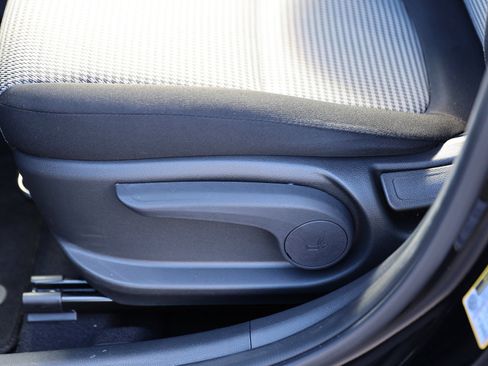 Certified 2023 Hyundai Kona SE image 18