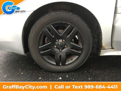 Used 2004 Pontiac Grand Prix GT w/ Drivers Package image 23