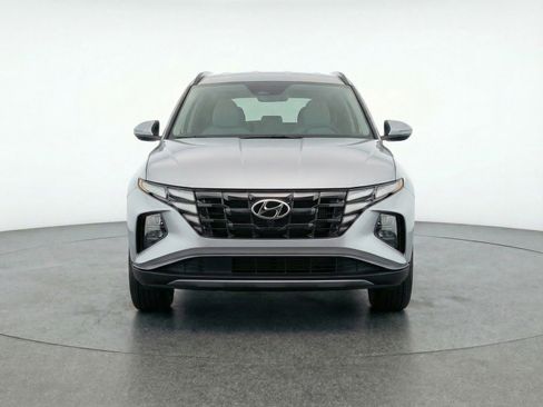 Used 2025 Hyundai Tucson SEL image 2
