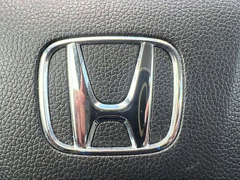 Used 2020 Honda HR-V LX image 29
