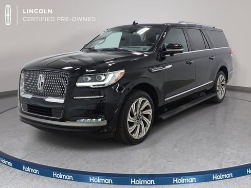 Used 2023 Lincoln Navigator L Reserve image 1