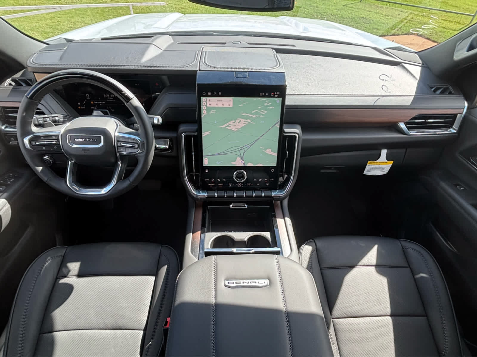New 2027 GMC Yukon Denali w/ Sun & Power Step Package AWD/4WD image 20