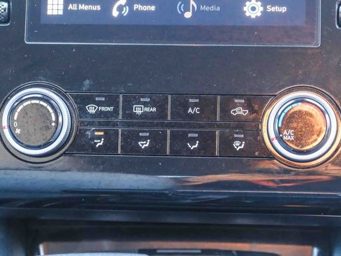 Used 2023 Hyundai Santa Cruz SE AWD/4WD image 15