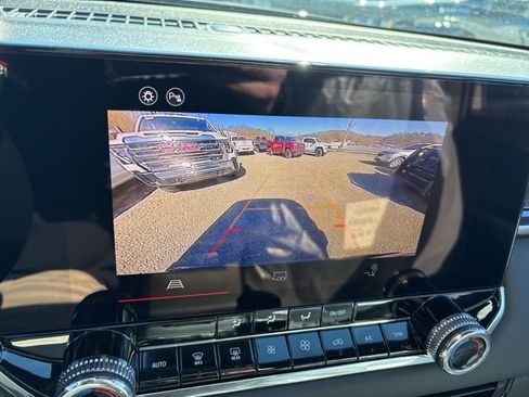 New 2026 GMC Canyon Elevation w/ Convenience Package image 8