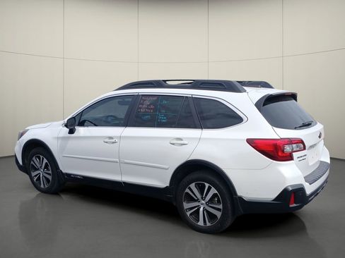 Used 2019 Subaru Outback 3.6R Limited AWD/4WD image 5
