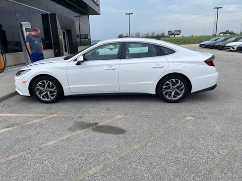 Used 2023 Hyundai Sonata SEL w/ Preferred Accessory Package FWD image 8