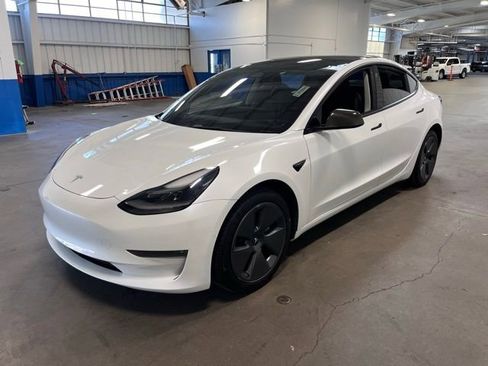 Used 2022 Tesla Model 3 Long Range image 7