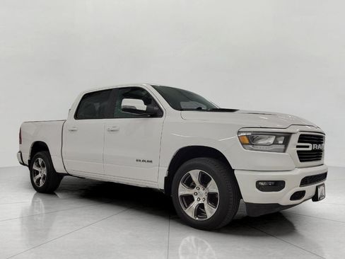 Used 2023 RAM 1500 Laramie AWD/4WD image 1