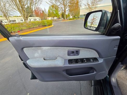 Used 1998 Toyota 4Runner SR5 image 33