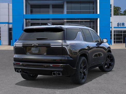 New 2026 Chevrolet Traverse RS image 4