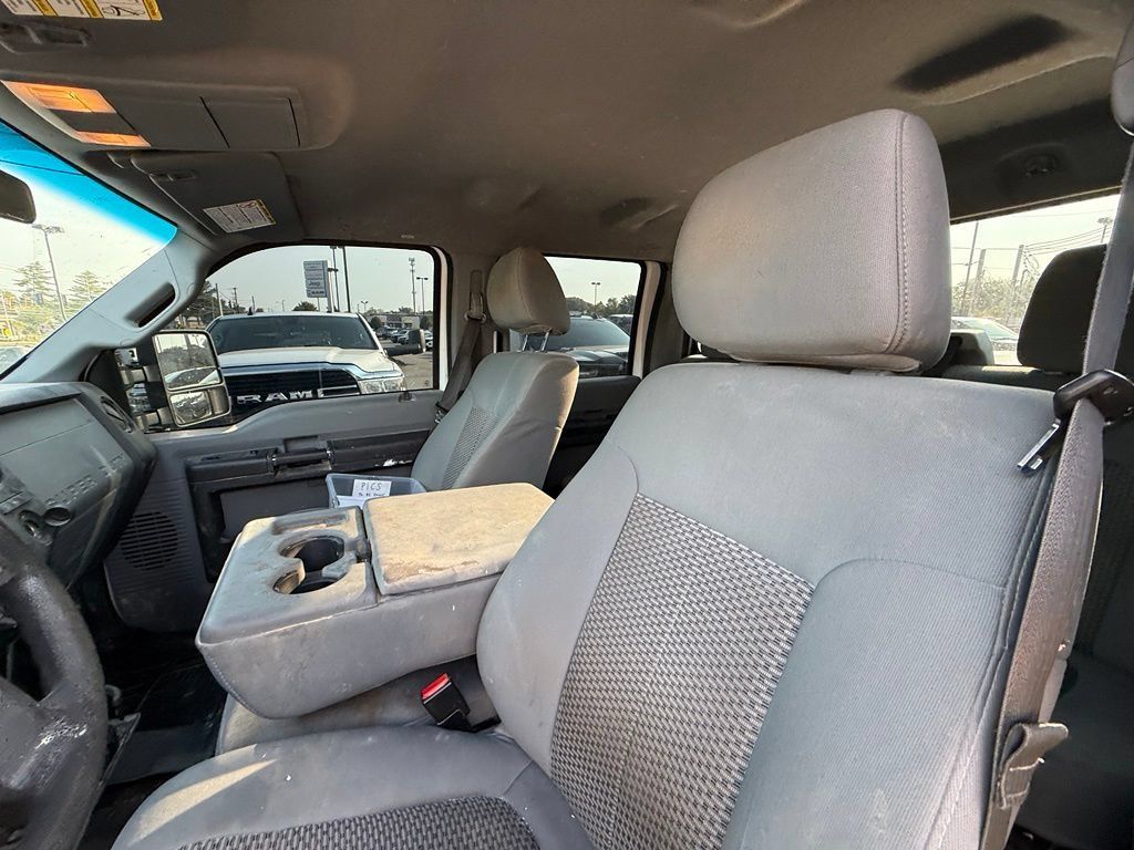 Used 2014 Ford F250 XL w/ Power Equipment Group AWD/4WD image 15