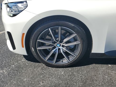 Used 2023 BMW 230i Coupe image 5