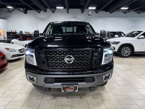 Used 2017 Nissan Titan PRO-4X image 5