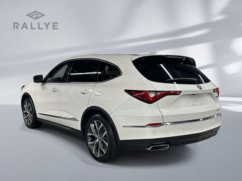 Used 2023 Acura MDX SH-AWD w/ Technology Package image 5