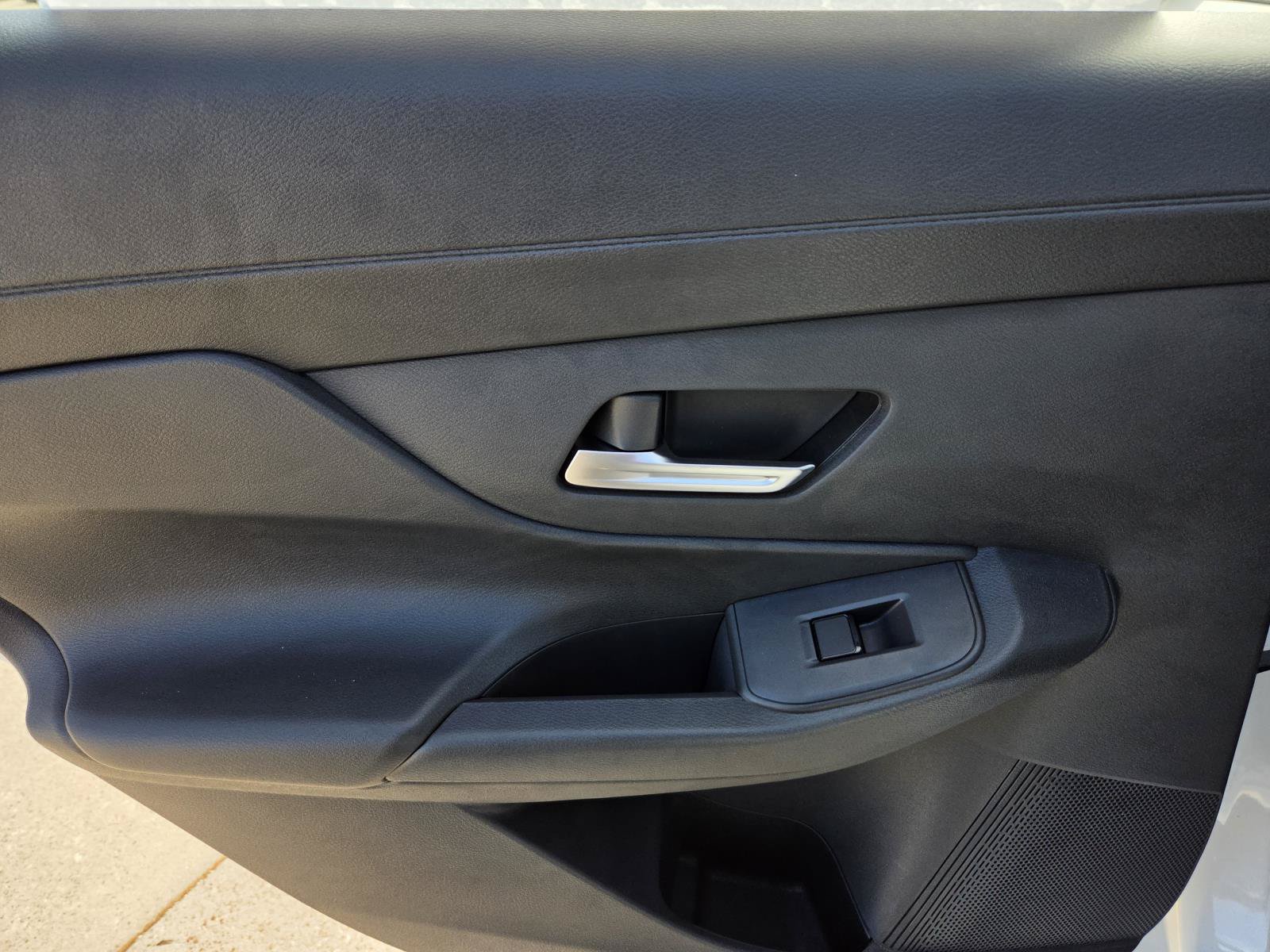 New 2027 Nissan Sentra SV FWD image 11
