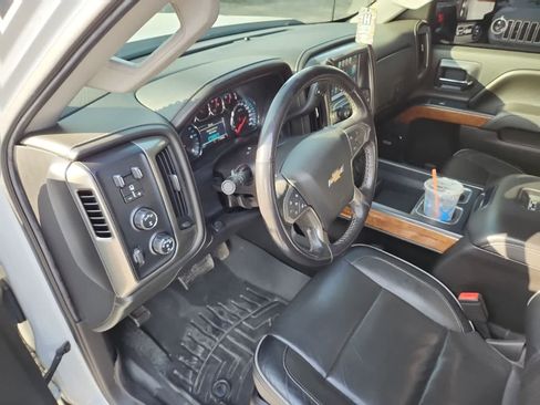 Used 2017 Chevrolet Silverado 2500 High Country w/ Duramax Plus Package image 13