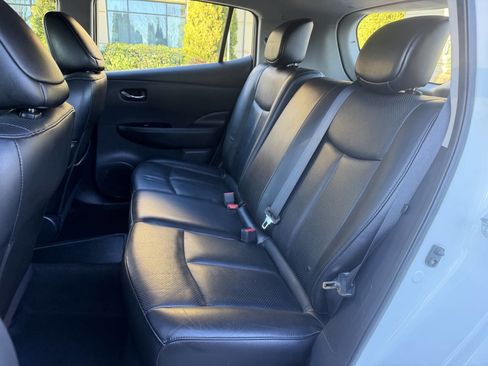 Used 2016 Nissan Leaf SL w/ Premium Package image 24