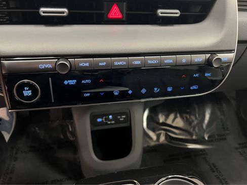 New 2026 Hyundai Ioniq 5 SEL AWD/4WD image 30