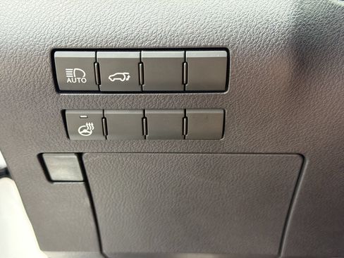 Used 2020 Lexus RX 350 F Sport w/ Accessory Package AWD/4WD image 31