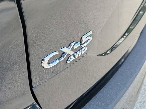 Used 2025 MAZDA CX-5 AWD 2.5 S w/ Preferred Package image 6