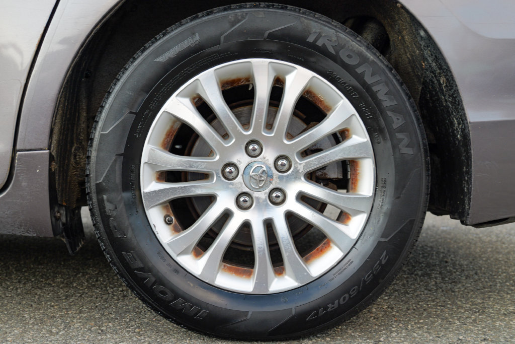 Used 2011 Toyota Sienna XLE w/ Premium Pkg FWD image 12