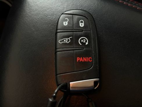Used 2024 Dodge Durango GT RWD image 33