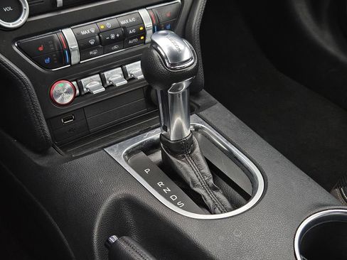 Used 2023 Ford Mustang Premium image 19