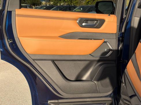 New 2026 Nissan Armada Platinum Reserve image 23