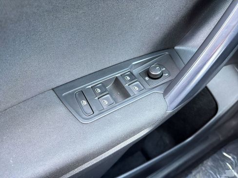Used 2021 Volkswagen Tiguan S AWD/4WD image 12
