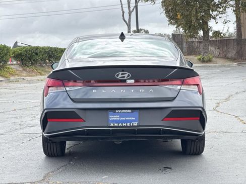 Certified 2025 Hyundai Elantra Sport image 4