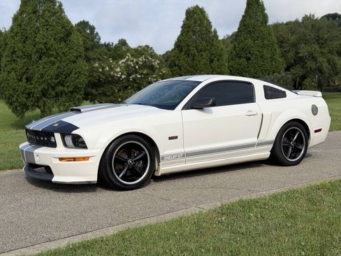 Used 2007 Ford Mustang GT RWD image 1