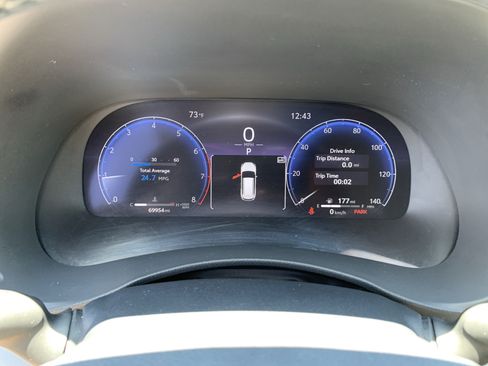 Used 2023 Toyota Highlander Limited FWD image 17